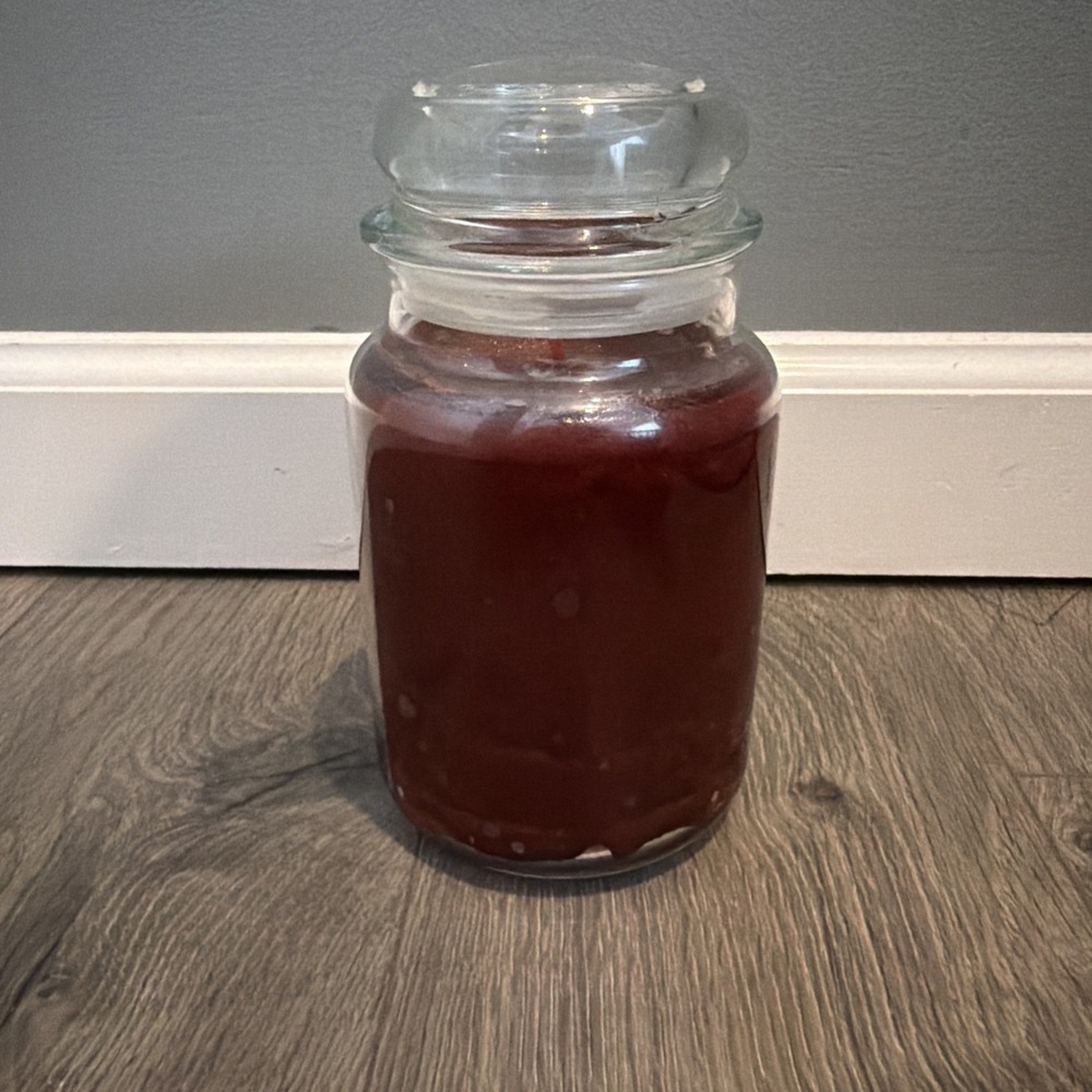 Yankee Candle Autumn Wreath Large Jar Red Candle New Unburned 22 oz - Picture 2 of 4
